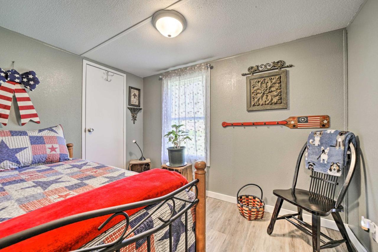 Smoky Mountain Vacation Rental With Hot Tub And Kayaks Whittier Zewnętrze zdjęcie