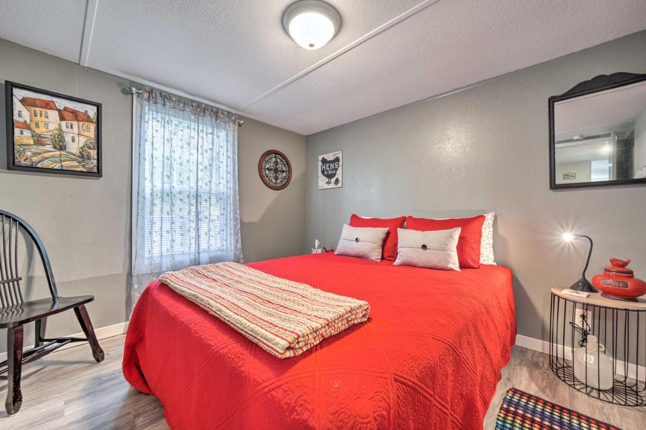 Smoky Mountain Vacation Rental With Hot Tub And Kayaks Whittier Zewnętrze zdjęcie